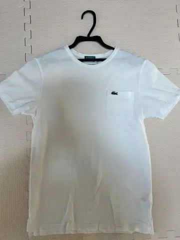 라코스테 화이트 티셔츠 EXCLUSIVE EDITION