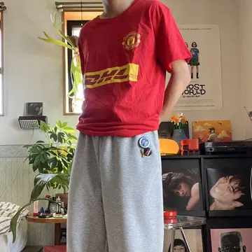 맨체스터 유나이티드 DHL 티셔츠