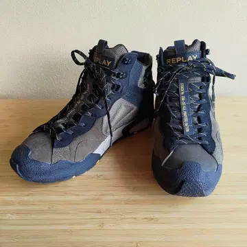 [세 번만 신은] REPLAY GORE-TEX 하이컷 스니커즈