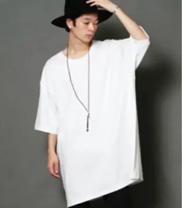 MEMENTISM 오버 사이즈 빅 실루엣 티셔츠