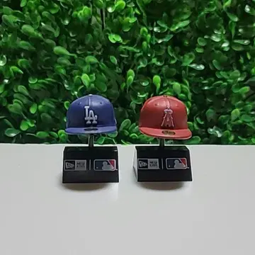 뉴에라 MLB 미니 캡 피규어 2개 세트
