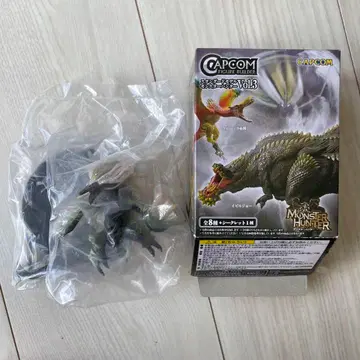 시크릿 아마츠마가츠치 피규어 미개봉 몬스터 헌터