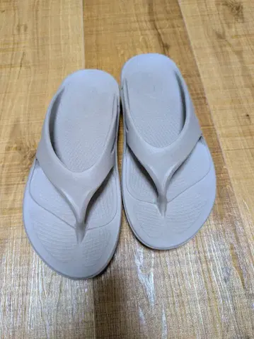 우포스 oofos 리커버리 샌들 핑거 샌들 아이보리 25cm