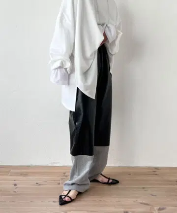 허리 밴딩 포켓 부착 투톤 스웨트 팬츠 wee9s