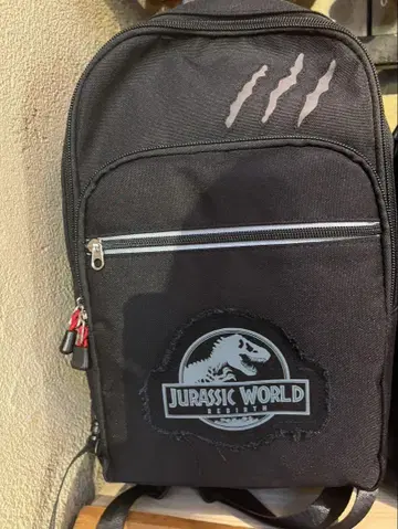 USJ 한정판 쥬라기 월드 백팩