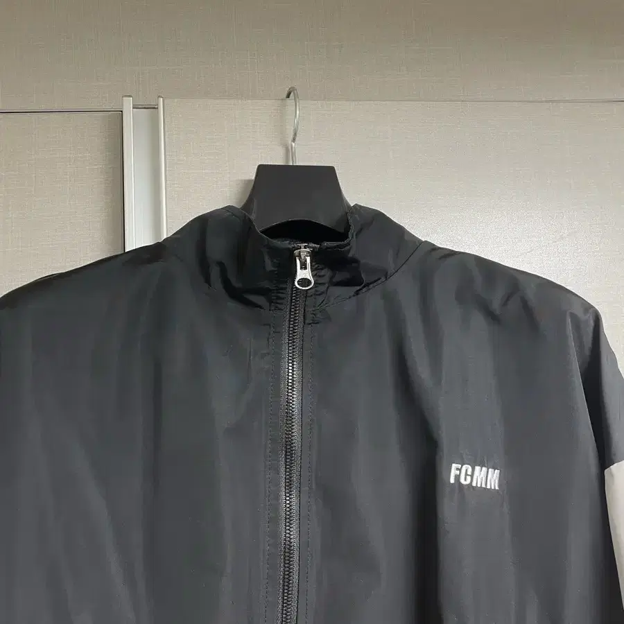 FCMM | 에프씨엠엠 FCMM Color Block Windbreaker Size L 100 on