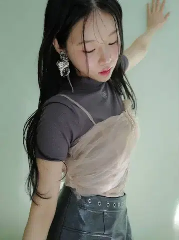 LILY BROWN 시어 리본 코르셋 뷔스티에