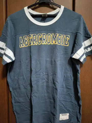 ABERCROMBIE 티셔츠 XL 네이비 등번호 33
