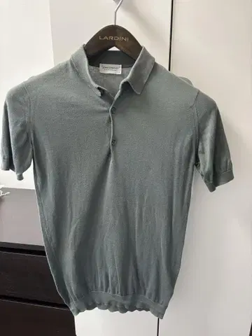 JOHN SMEDLEY 카키 피케 셔츠 S