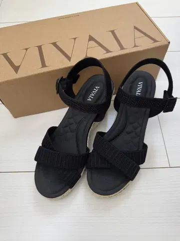 VIVAIA 비바 라운드토 웨지 힐 샌들 22.5cm