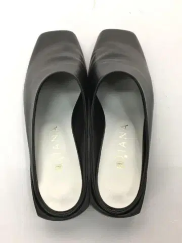 DIANA 펌프스 샌들 블랙