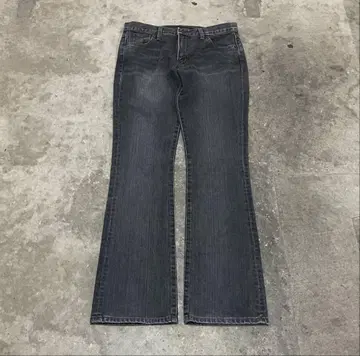 다크 그레이 부츠 컷 데님