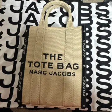 마크제이콥스 더 토트 백 베이지