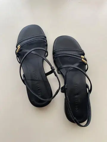 블랙 스트랩 샌들 사이즈 23cm