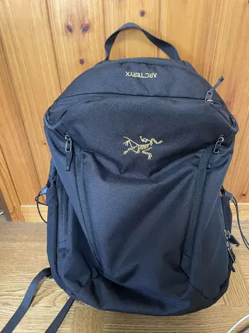 Arc'teryx 블랙 백팩