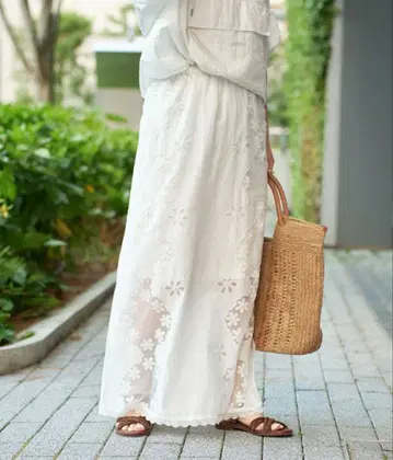 25SS iena la boucle 레이스 엠보 보일 스커트