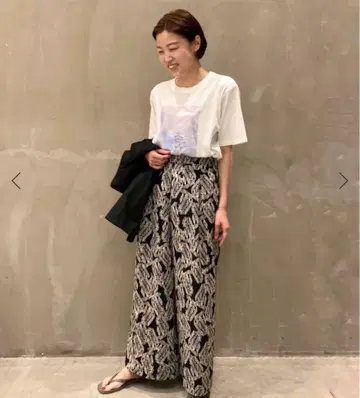 라인 드로잉 프린트 팬츠 journal standardrelume