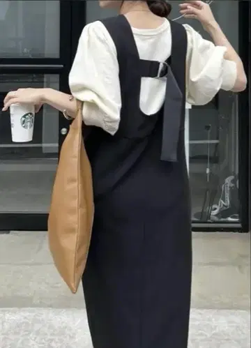 CAPRICIEUX LE'MAGE 백 벨트 진 스커트 블랙 자라