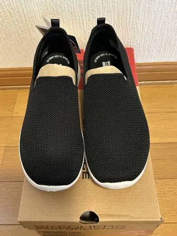 스케쳐스 여성용 스니커즈 24cm