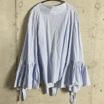 TEIJA 플레어 슬리브 셔츠 블라우스 스트라이프 블루 TEIJA