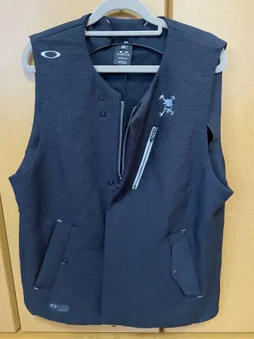 레어 정가 13,000엔 오클리 OAKLEY 스컬 골프 베스트 XL