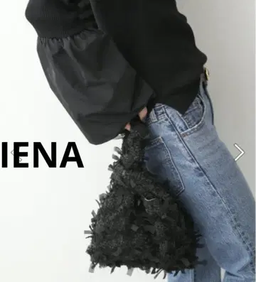 완판템 SLOBE IENA 리본풍 백 블랙