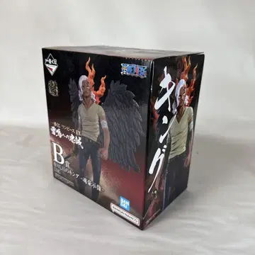원피스 깃털이 달린 피규어 B상