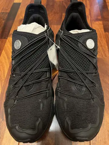 [ 한정 인하 ] 택 포함 새상품 LI-NING 중국 리닝 블랙 스니커즈