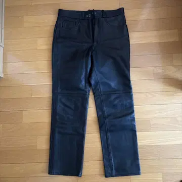 Moto Fields 가죽 팬츠 사이즈 32
