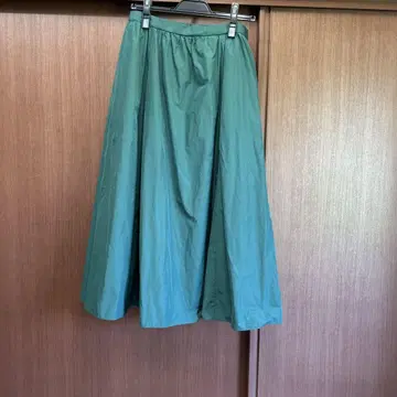 새상품급 23구 플레어 롱 스커트