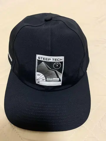 노스페이스 스티프 테크 GTX 캡 블랙