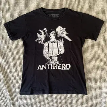 구제 의류 ANTIHERO 티셔츠 고양이 저글러