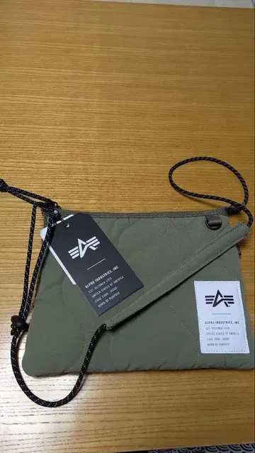 ALPHA INDUSTRIES 알파 퀼트 사코슈 남녀 공용