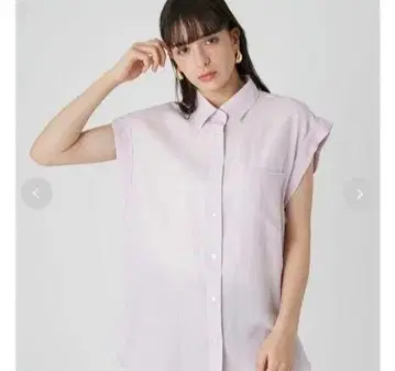 Mila Owen 미라 오웬 포켓 디자인 소매 롤업 셔츠