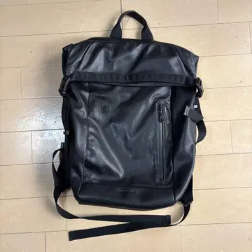 BROSKI & SUPPLY 블랙 백팩