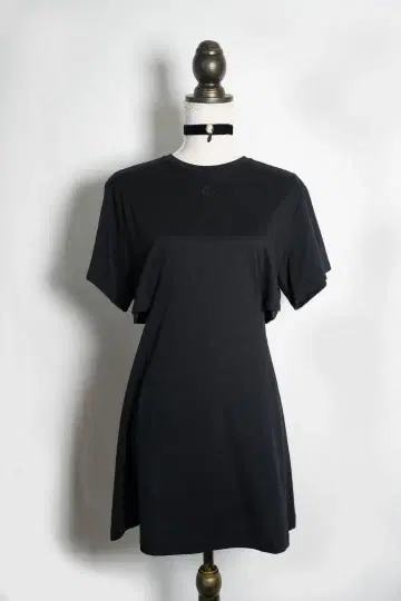 미사용 새상품 equalment T-shirt dress Black
