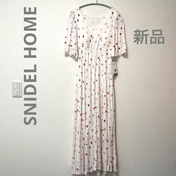 SNIDEL HOME 룸웨어 패드 포함 파자마 하트 무늬 원피스