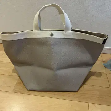 에르베샤 펠리에 백