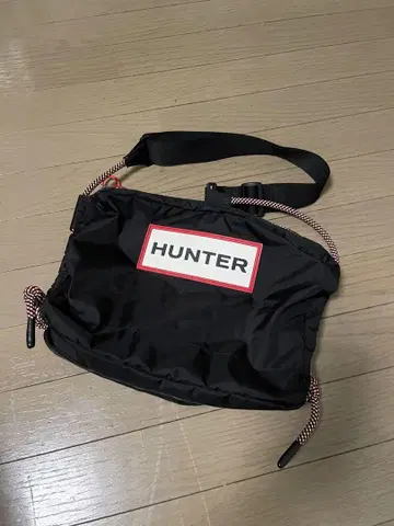 HUNTER 숄더백