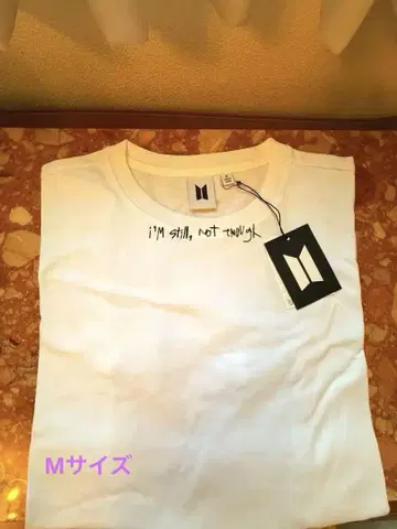 미사용 새상품 BTS Jack In The Box CROP T-SHIRT
