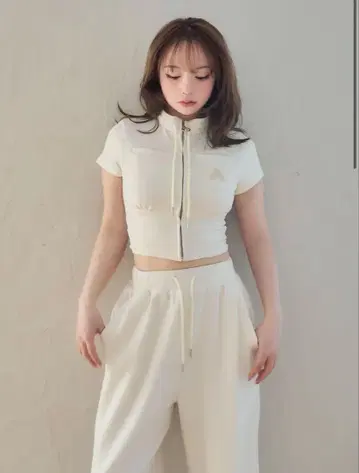 앤메리 윌로우 라인 톱 & 팬츠