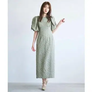 자카드 볼륨 슬리브 원피스