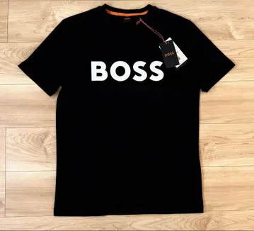 BOSS 로고 프린트 티셔츠 블랙 새상품