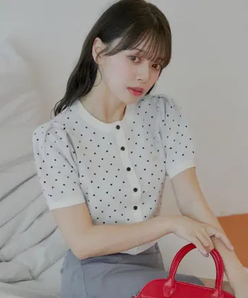 도트 무늬 퍼프 슬리브 니트 가디건