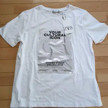 자라 화이트 티셔츠 YOUR CULTURAL ICON
