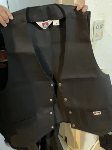 BEN DAVIS 블랙 베스트 L