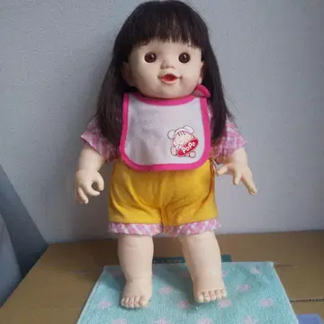 포포짱 인형 핑크와 옐로우 컬러 의류 약 30cm
