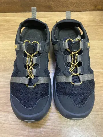 Teva 아웃도어 샌들 블랙