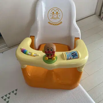 호빵맨 컴팩트 욕실 의자