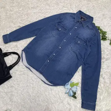 새상품급 빔즈 하트 긴팔 셔츠 데님 셔츠 패치 장식 상단 버튼 L 사이즈